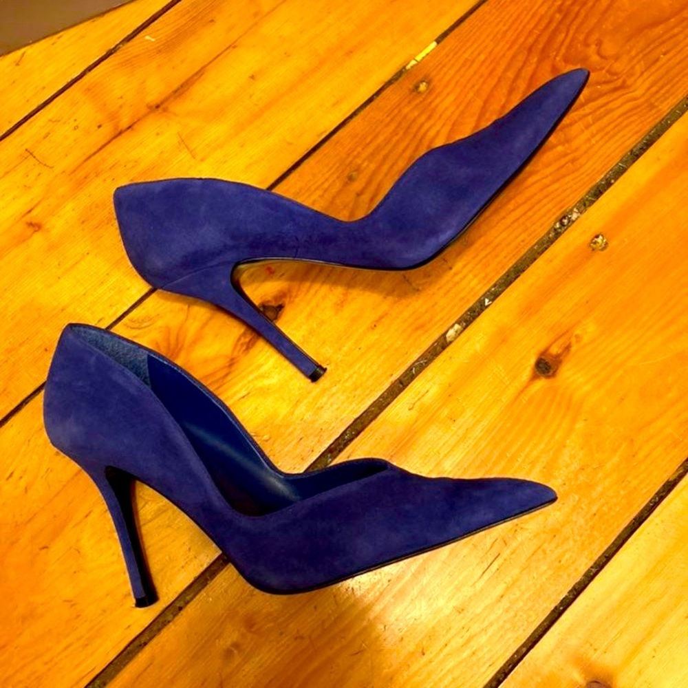 Aldo suede heels